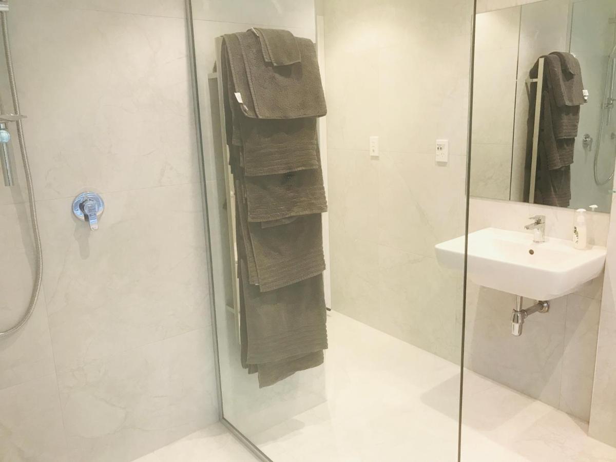 Beach Lodge Auckland Bagian luar foto