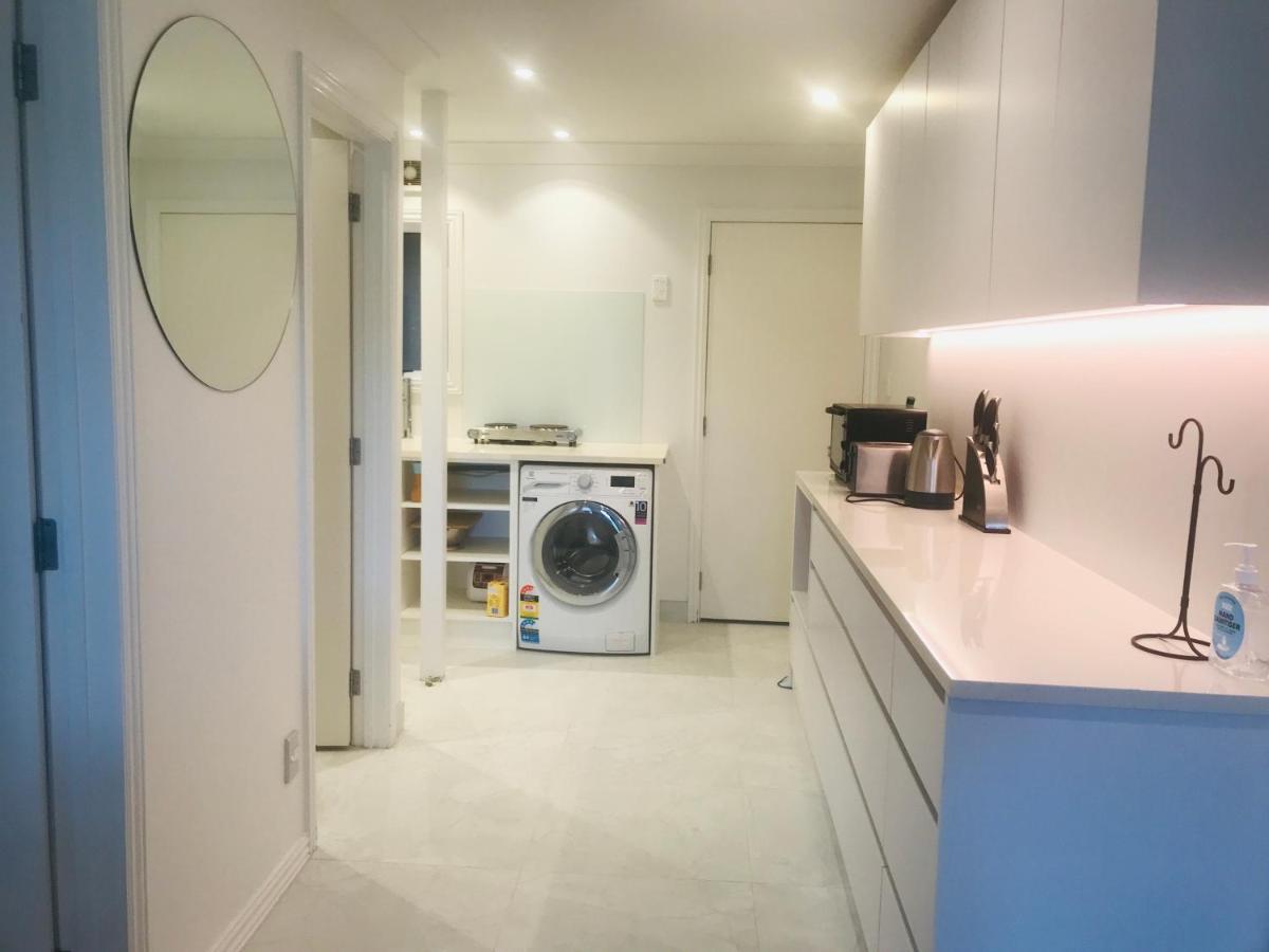 Beach Lodge Auckland Bagian luar foto