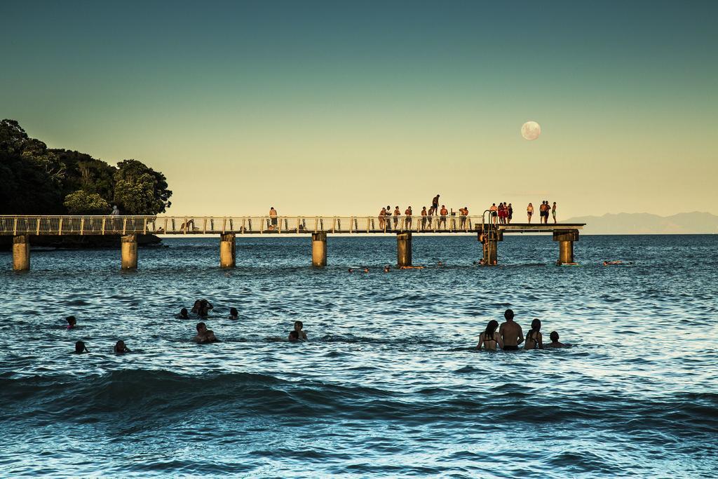 Beach Lodge Auckland Bagian luar foto