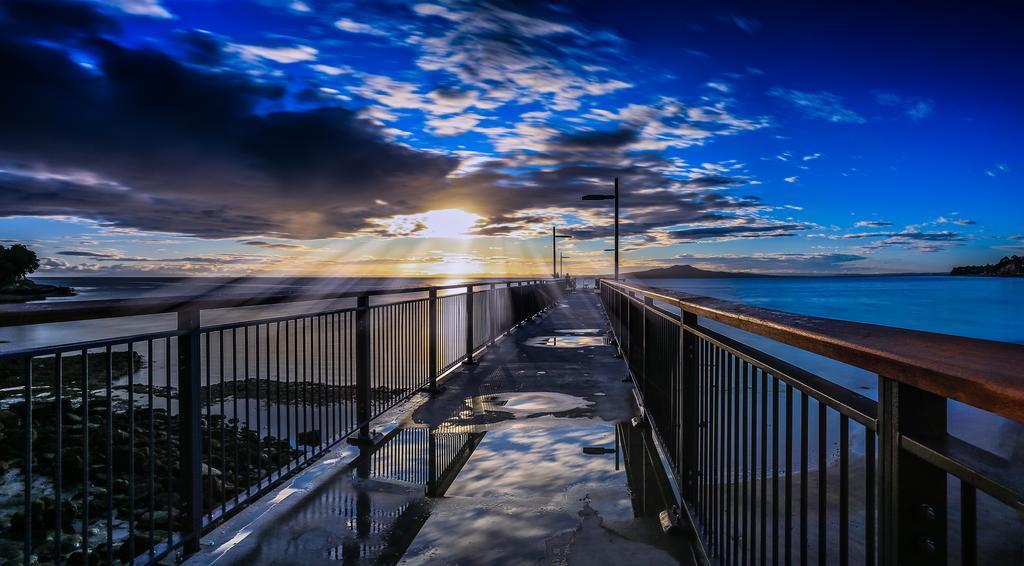 Beach Lodge Auckland Bagian luar foto
